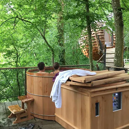 ベッド・アンド・ブレックファスト Domaine Des Vaulx - Locations De Insolites *