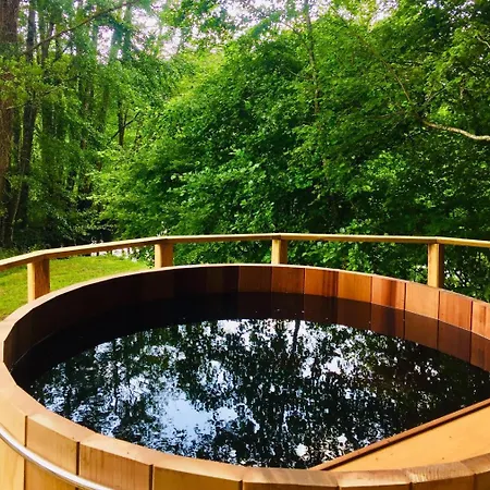 Domaine Des Vaulx - Locations De Insolites