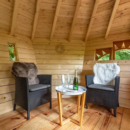 Domaine Des Vaulx - Locations De Insolites * La Baconniere