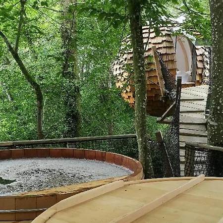 ベッド・アンド・ブレックファスト Domaine Des Vaulx - Locations De Insolites *