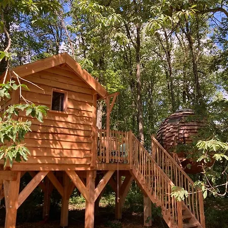 Domaine Des Vaulx - Locations De Insolites * La Baconniere