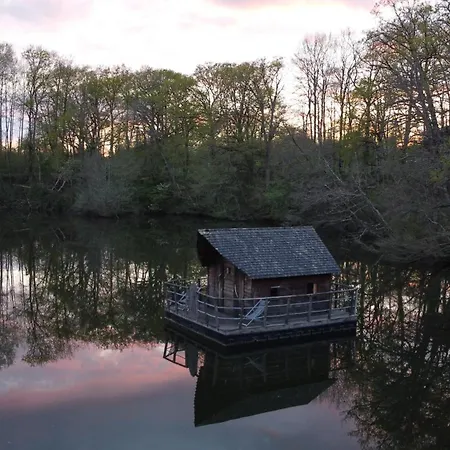 Domaine Des Vaulx - Locations De Insolites La Baconniere