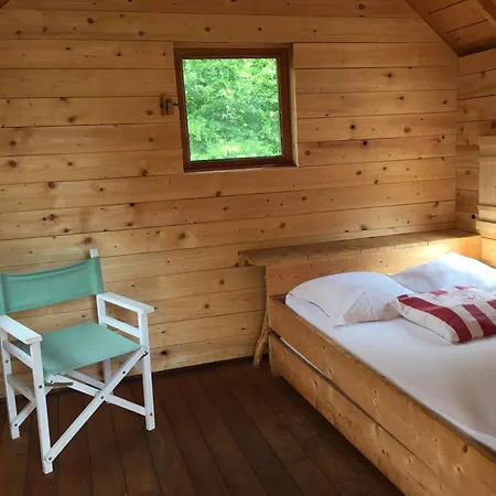 Domaine Des Vaulx - Locations De Insolites * La Baconniere