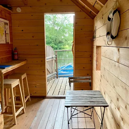 Domaine Des Vaulx - Locations De Insolites