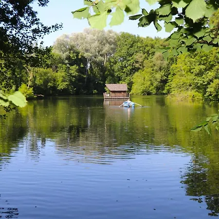 Domaine Des Vaulx - Locations De Insolites
