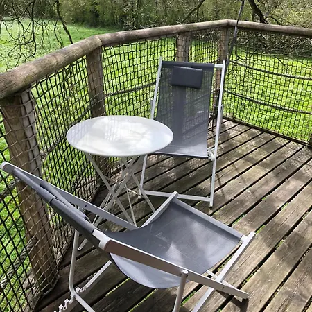 Domaine Des Vaulx - Locations De Insolites ベッド・アンド・ブレックファスト La Baconniere