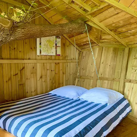 Domaine Des Vaulx - Locations De Insolites La Baconniere