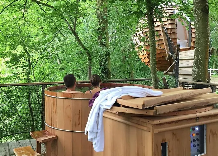 B&B Domaine Des Vaulx - Locations De Insolites *