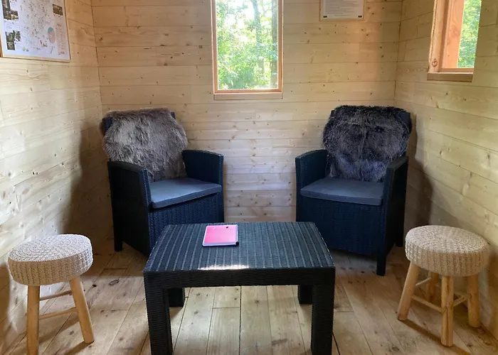 Domaine Des Vaulx - Locations De Insolites La Baconniere