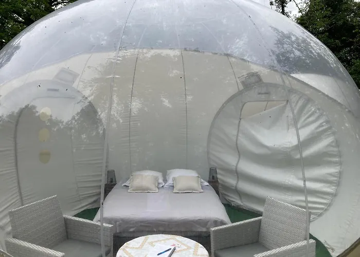 Domaine Des Vaulx - Locations De Insolites *