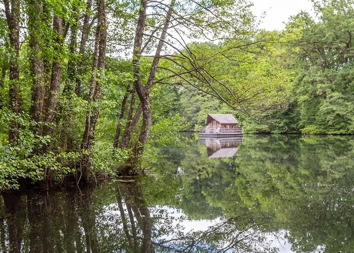 Domaine Des Vaulx - Locations De Insolites La Baconniere
