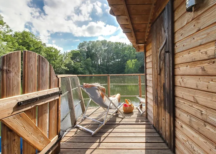 B&B Domaine Des Vaulx - Locations De Insolites