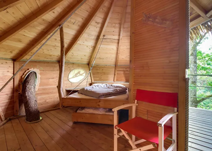 Domaine Des Vaulx - Locations De Insolites * La Baconniere